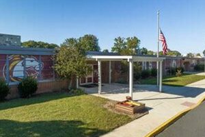John Yeates Middle School Best Schools in America: Top Public & Private Options John Yeates Middle School | Best Schools in America: Top Public & Private Options