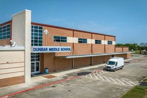 Top Dunbar Middle School: A Parent's Guide | Best Schools in America: Top Public & Private Options