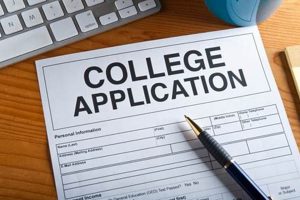 Ultimate Guide: Applying to College After High School Best Schools in America: Top Public & Private Options Ultimate Guide: Applying to College After High School | Best Schools in America: Top Public & Private Options