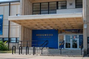 Explore Wedgwood Middle School: A Parent's Guide Best Schools in America: Top Public & Private Options Explore Wedgwood Middle School: A Parent's Guide | Best Schools in America: Top Public & Private Options