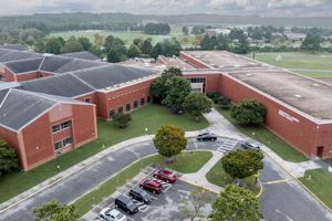 Corporate-Sponsored Middle School Programs & Benefits Best Schools in America: Top Public & Private Options Corporate-Sponsored Middle School Programs & Benefits | Best Schools in America: Top Public & Private Options