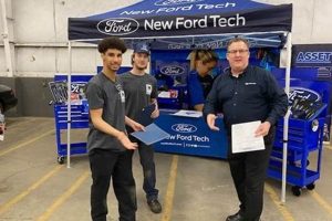 Launch Your Career: High School Ford Service Training Program | Best Schools in America: Top Public & Private Options