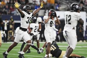 Randle HS Football: Tonight's Game! | Best Schools in America: Top Public & Private Options