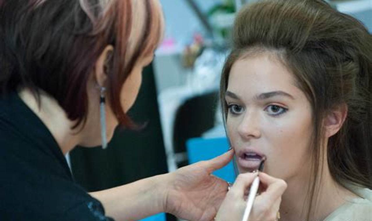 Top 10 Best Makeup Schools in the World 2024