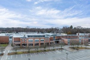 Hingham High School: Exploring The Outer Limits of Learning | Best Schools in America: Top Public & Private Options