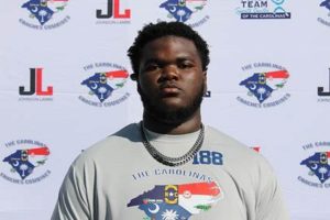 HS Football Star Isaiah Evans - Whale Branch Pride | Best Schools in America: Top Public & Private Options