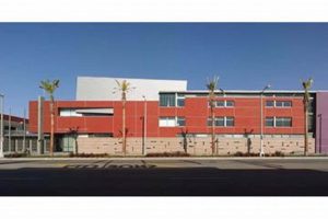 Discover Roy Romer Middle School: A Parent's Guide | Best Schools in America: Top Public & Private Options