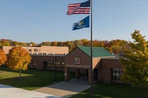 Lakeview Elementary Wall: Why the New Fence? | Best Schools in America: Top Public & Private Options