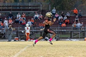 Doss High School Football: Team Pride & Spirit | Best Schools in America: Top Public & Private Options