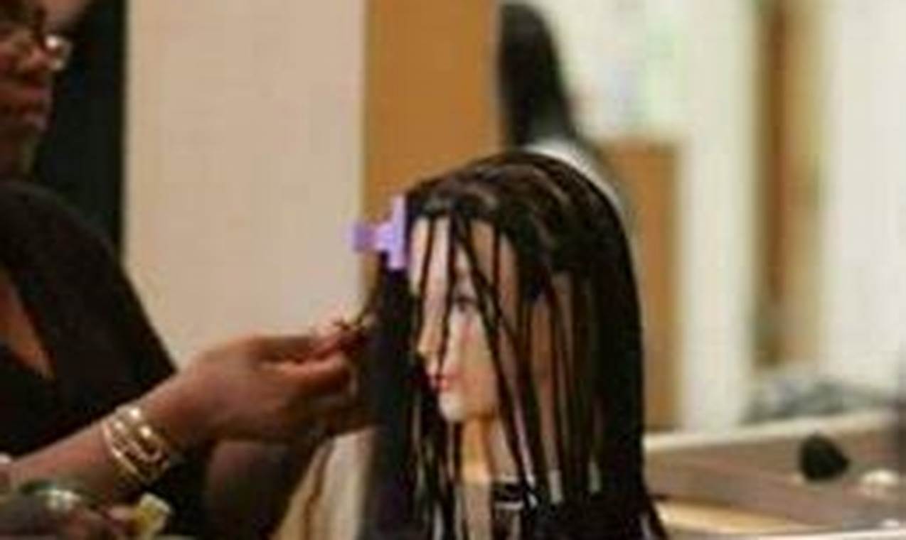 Top Tampa Cosmetology Schools & Programs | Best Schools in America: Top Public & Private Options