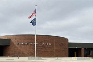 Discover Edgewood Middle School: A Parent's Guide | Best Schools in America: Top Public & Private Options