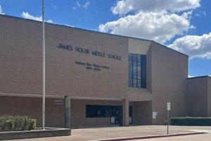 Top-Rated Holub Middle School: A Guide Best Schools in America: Top Public & Private Options Top-Rated Holub Middle School: A Guide | Best Schools in America: Top Public & Private Options