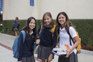 Top Private Junior High Schools in Los Angeles, CA Best Schools in America: Top Public & Private Options Top Private Junior High Schools in Los Angeles, CA | Best Schools in America: Top Public & Private Options